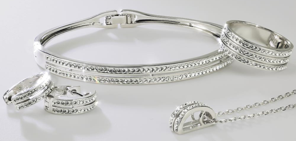 Quality Jewellery at Affordable Prices  Warren James Jewellers