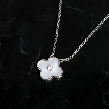 Lab Grown Diamond Necklaces