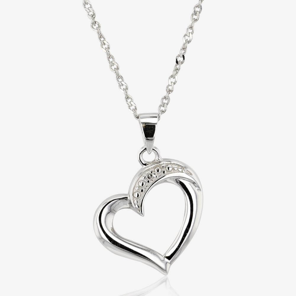 Unrivaled hearts necklace Clearance